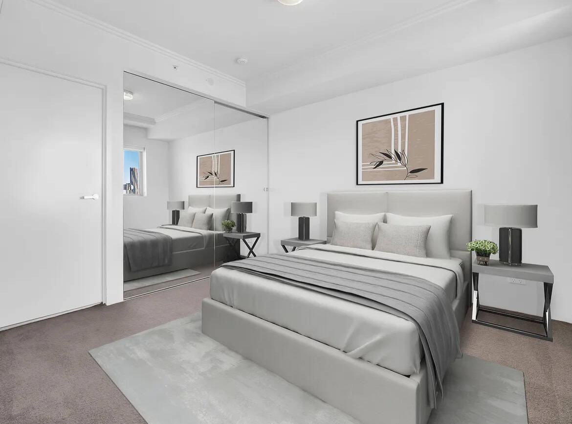 Diamond Apartment Kelvin Grove main bedroom
